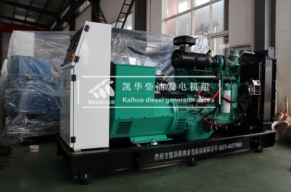云南電力200KW康明斯發(fā)電機(jī)組成功出廠(chǎng)